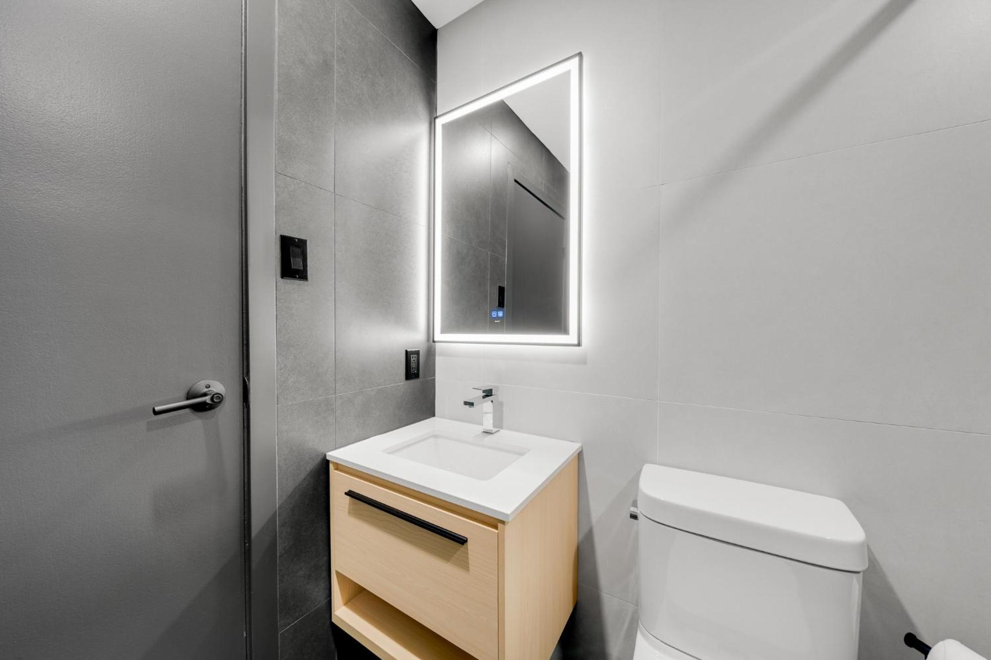 Lift Hotel Montréal Eksteriør billede