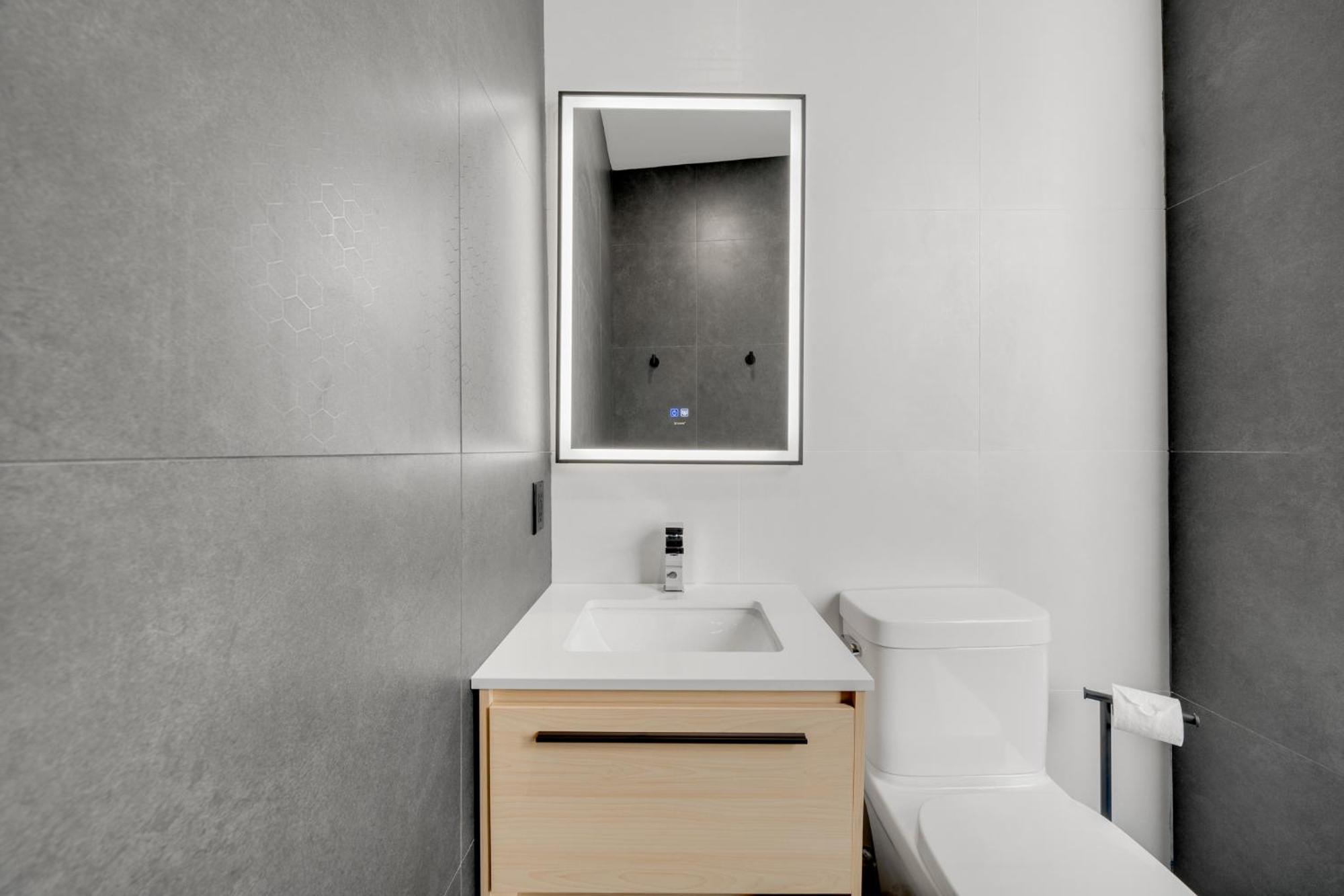 Lift Hotel Montréal Eksteriør billede