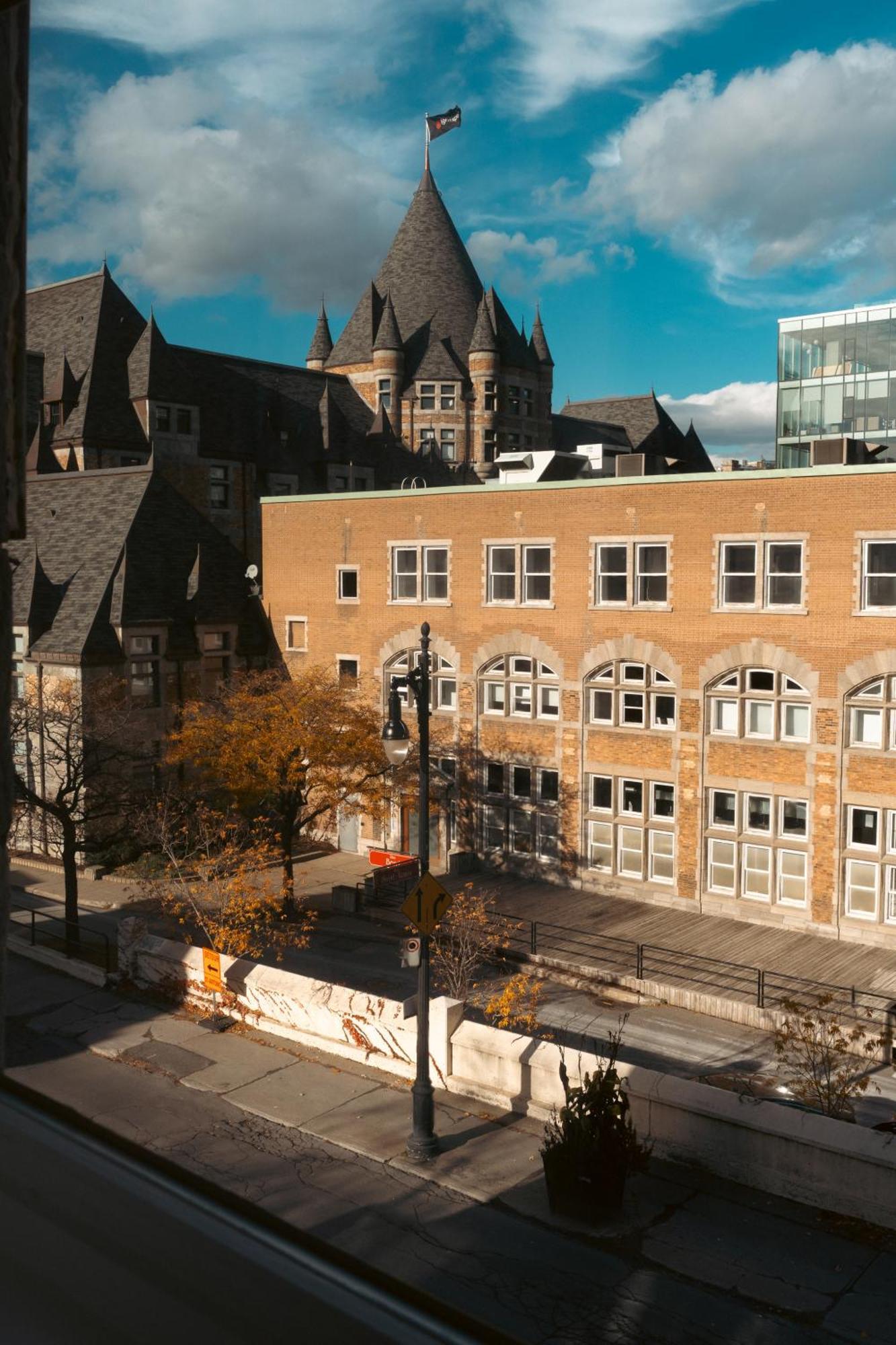 Lift Hotel Montréal Eksteriør billede